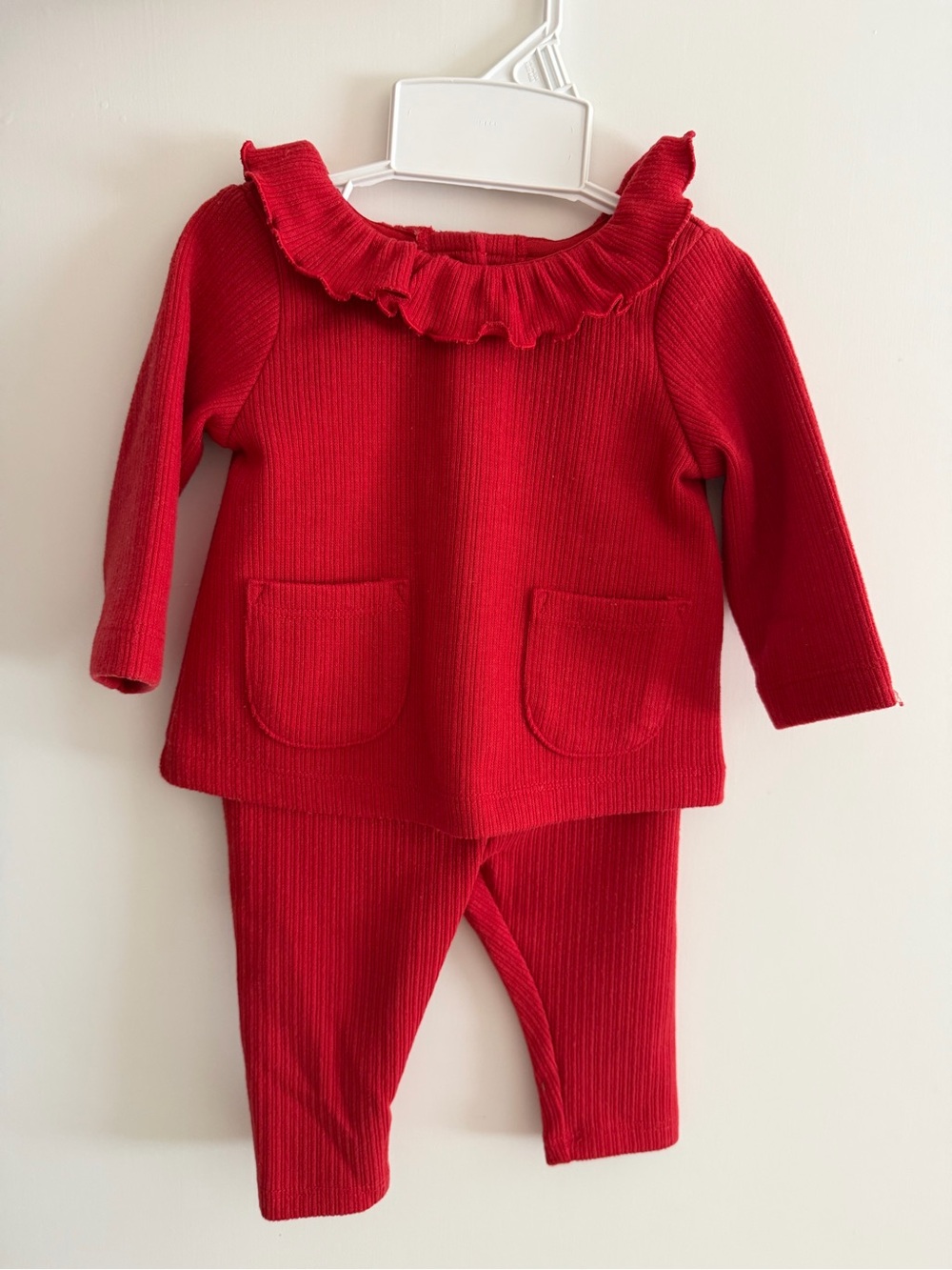 cloud island Red Ribbed Ruffle Neck Matching Set size 0-3